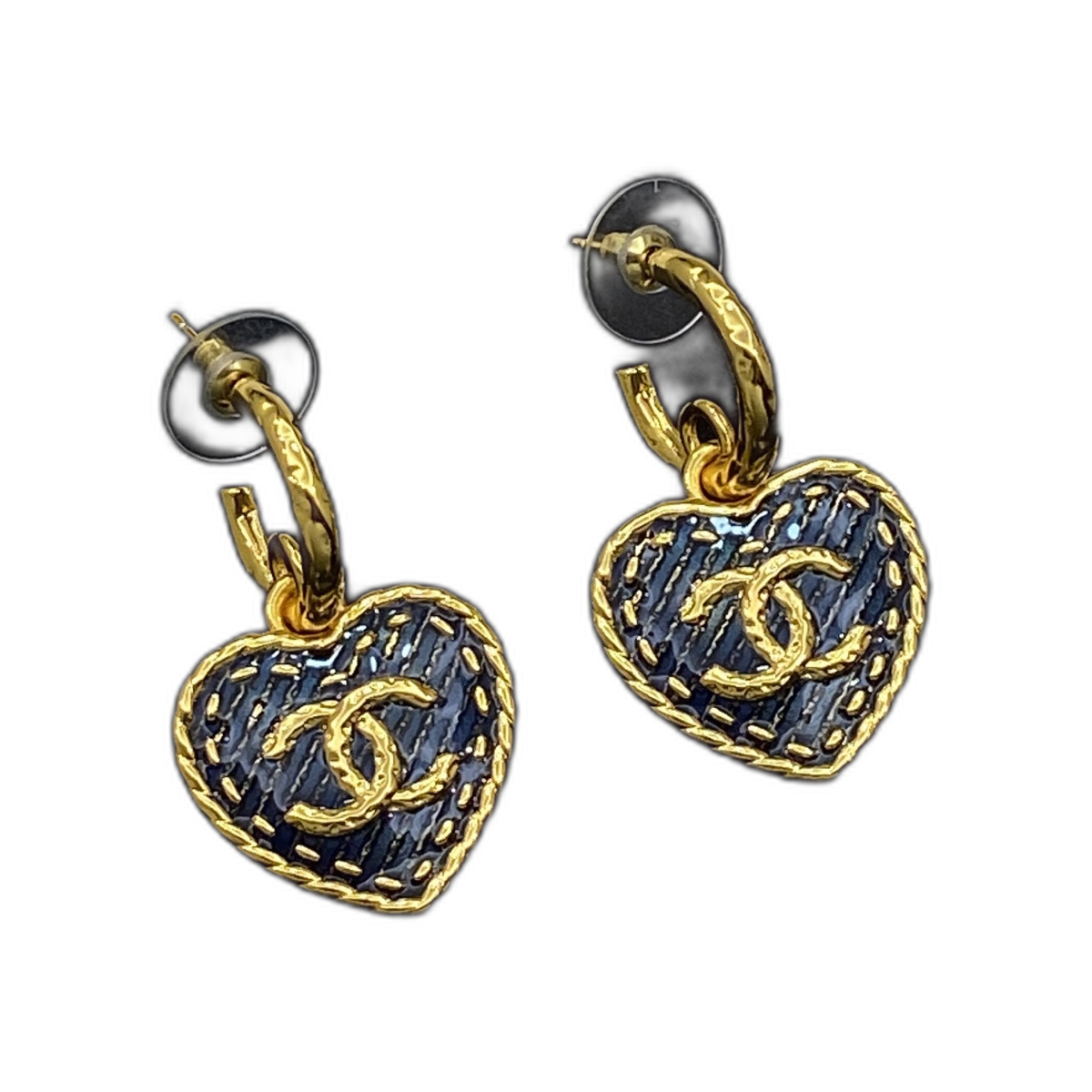 Chanel Black Quilted Heart CC Earrings product image